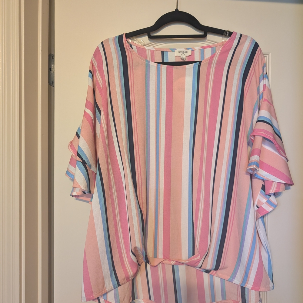 Umgee Pink and Gray Asymmetrical Blouse with Crew Neck